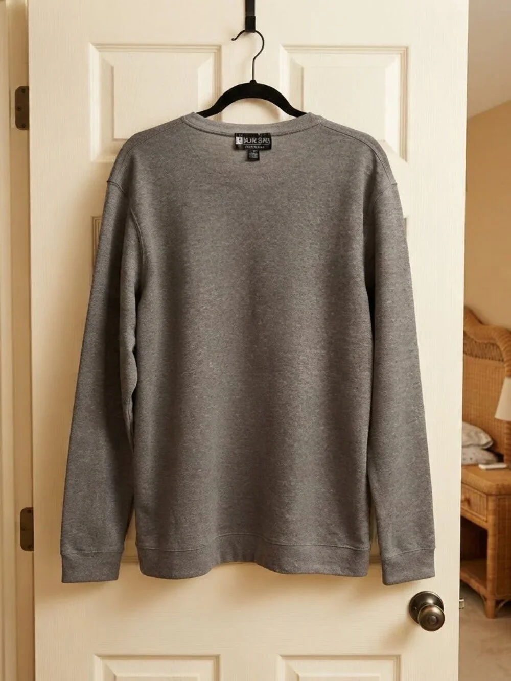 Island Sands- Reversible Gray Crewneck Sweatshirt - Size XL